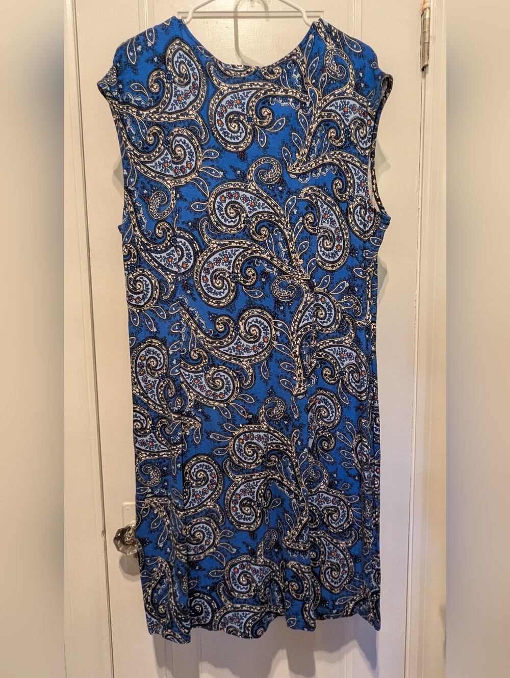 Dana Buchman Blue Paisley V-Neck Midi Dress - Picture 2 of 8